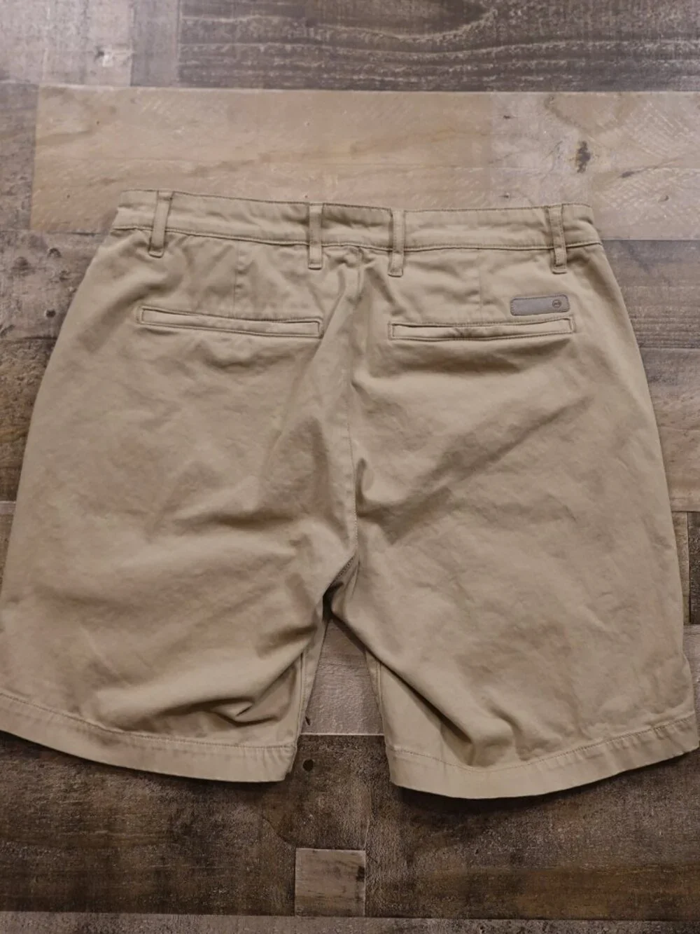 AG Adriano Goldschmied Wanderer Trouser Shorts Men’s 34 Khaki 8